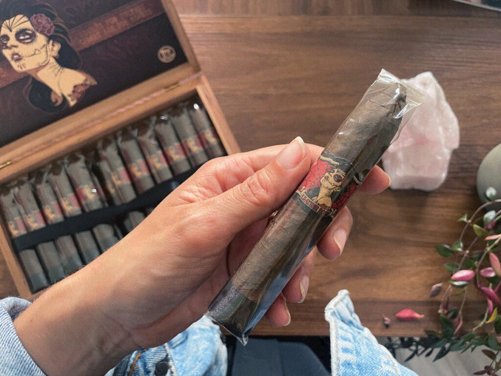 Drew Estate: Deadwood Cigar Leather Rose Torpedo - sweet cigar with notes of vanilla, toffee, nutty